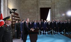 Erdoğan ve kabine üyeleri Anıtkabir'de