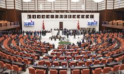 AKP'den açıklama: 'İlk kanun teklifi memur maaşı düzenlemesi'