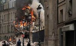 Paris'te patlama: Yaralılar var