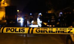 İzmir'de bir evde 3 ceset ortaya çıktı