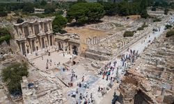 Efes Antik Kenti nerededir? Nasıl gidilir?