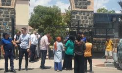 Kayyum yönetiminde olan İdil Belediyesi'ne su kesintisi protestosu