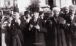 Atatürk'ün adının anılmadığı camilerde Said Nursi için anma programı