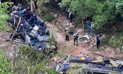 Meksika’da otobüs faciası: 29 ölü
