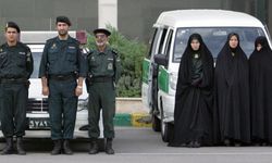 İran'da 'Ahlak polisi' artık gözaltına alamayacak