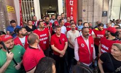 İzmir Büyükşehir Belediyesi'nde iş bırakma eylemi