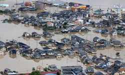 Japonya'da sel 500 bin kişiyi etkiledi