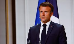 Macron'a "kesik parmak" gönderildi