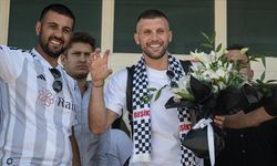 Beşiktaş'ın ilgilendiği Ante Rebic, İstanbul'a geldi