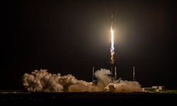 SpaceX 54 Starlink uydusunu yörüngeye gönderdi
