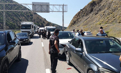 Kılıçdaroğlu'nun konvoyunda kaza