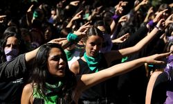 Meksika'da kadına yönelik şiddeti teşvik eden şarkılar yasaklandı