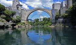 Mostar köprüsü neredir... Mostar köprüsünü kim yapmıştır ?