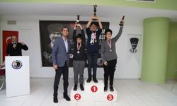Kartal Belediyesi 10 Kasım Atatürk Kupası Satranç Turnuvası’nda Hamleler Yarıştı