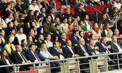 İmamoğlu, Fenerbahçe Opet-Eczacıbaşı Dynavit maçında...