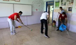 Okulda yabancı uyruklu öğrenci yoksa temizlik de yok l Hande Karacasu yazdı...