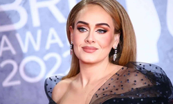 Adele nadir bakteri nedeniyle sol kulağında işitme kaybı yaşadı