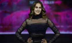 Hastalar Miss Turkey güzelini bekliyor o reklam yapıyor