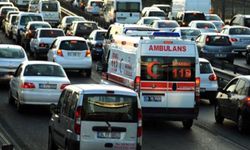 Bakan Yerlikaya'dan Ambulanslara Yol Çağrısı: Fermuar Sistemi Uygulayın