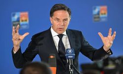 Rutte'den Türkiye'ye övgü: Savunma Sanayi etkileyici