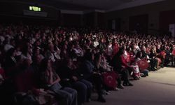 Öğrenciler, 29 Ekim’i yapay zekayla hazırladıkları müzikalle kutladılar