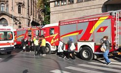 ASBÜ binasında patlama: Öğrenciler tahliye edildi