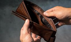 Enflasyon yurttaşı borca sürükledi: Yasal takibe düşenlerin sayısı 1,8 milyonu aştı