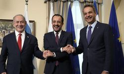 Sular ısınıyor: İsrail, Yunanistan ve GKRY Doğu Akdeniz için buluşuyor