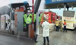 Silivri’de Otobüs Otomobile Çarptı: 2 Ölü, 1 Yaralı