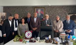 Cem Vakfı yönetimi Adana Büyükşehir Belediyesi’ni ziyaret etti