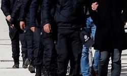 İzmir’de helikopter destekli 24 adrese şafak baskını