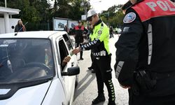 İzmir'de bir haftada 966 aranan şahsı yakaladı