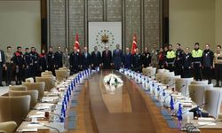 Cumhurbaşkanı Erdoğan, Polis Haftası heyetini kabul etti