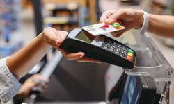 Vatandaş kartla dönüyor, nakit geri planda