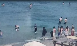 Kuşadası'nda Fenalaşan Çinli Turist Son Anda Kurtarıldı
