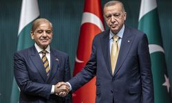 Erdoğan’dan Pakistan Başbakanı Şerif’e Telefon