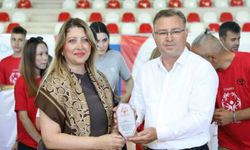 Edremit'te 140 özel sporcu madalya için yarıştı