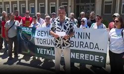 Kızıl geyik avı ihalesini protesto ettiler