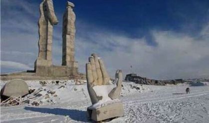 Pusula: İnsanlığa çağrı