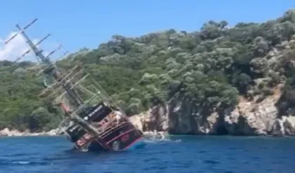 Marmaris Açıklarında Gezi Teknesi Battı: Valilikten Açıklama Geldi