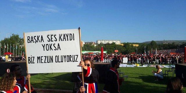 ODTÜ'ye pankart denetlemesi!