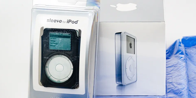 399 dolarlık eski iPod rekor fiyata satıldı!