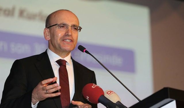 Mehmet Şimşek: Vergi yükünün yüksek olduğu algısı gerçeği yansıtmıyor