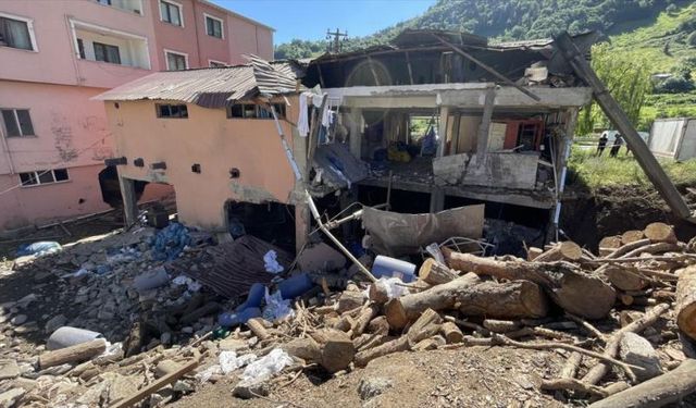 Trabzon'da temizlik tesisinde patlama