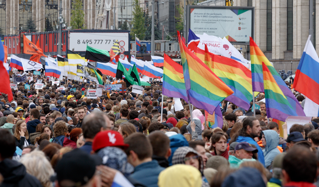 Rusya'dan LGBT yasağı