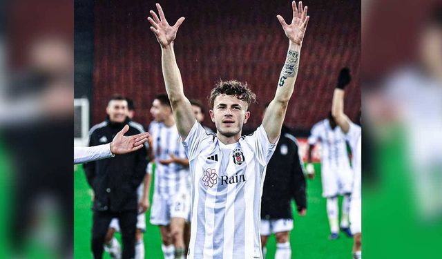 Beşiktaş, "Tinder kullandığı iddiaları" ile gündeme gelen genç oyuncu ile yollarını ayırdı