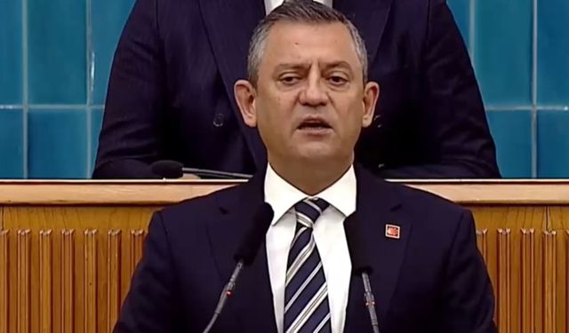 Özgür Özel'den Erdoğan'a: Çıkarın o küfeyi, biz taşıyacağız