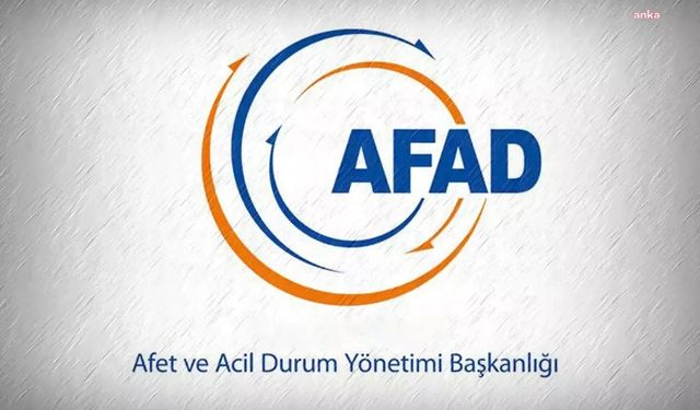 AFAD: Yangın çıkan 4 ilde, 3 bin 971 kişi tahliye edildi