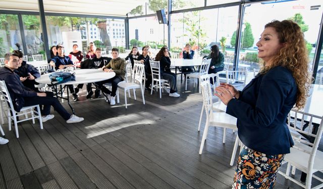 Bornova Belediyesi’nden gıda atıkları için örnek etkinlik