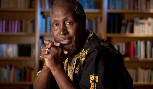 Ngũgĩ wa Thiong’o: Direnişçi Ruhun Mirasçısı l Suat Umutlu yazdı...